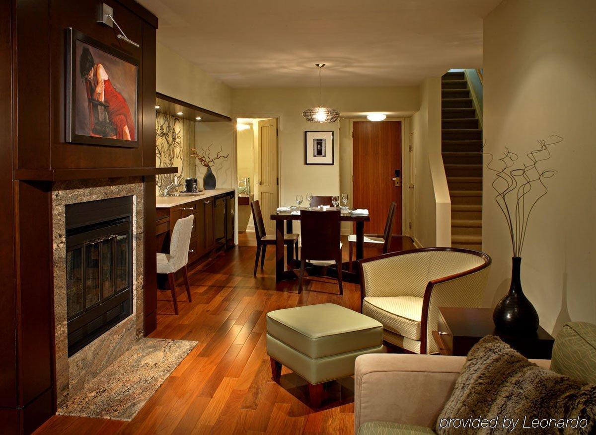 Hotel Taboo Muskoka Gravenhurst Interior foto