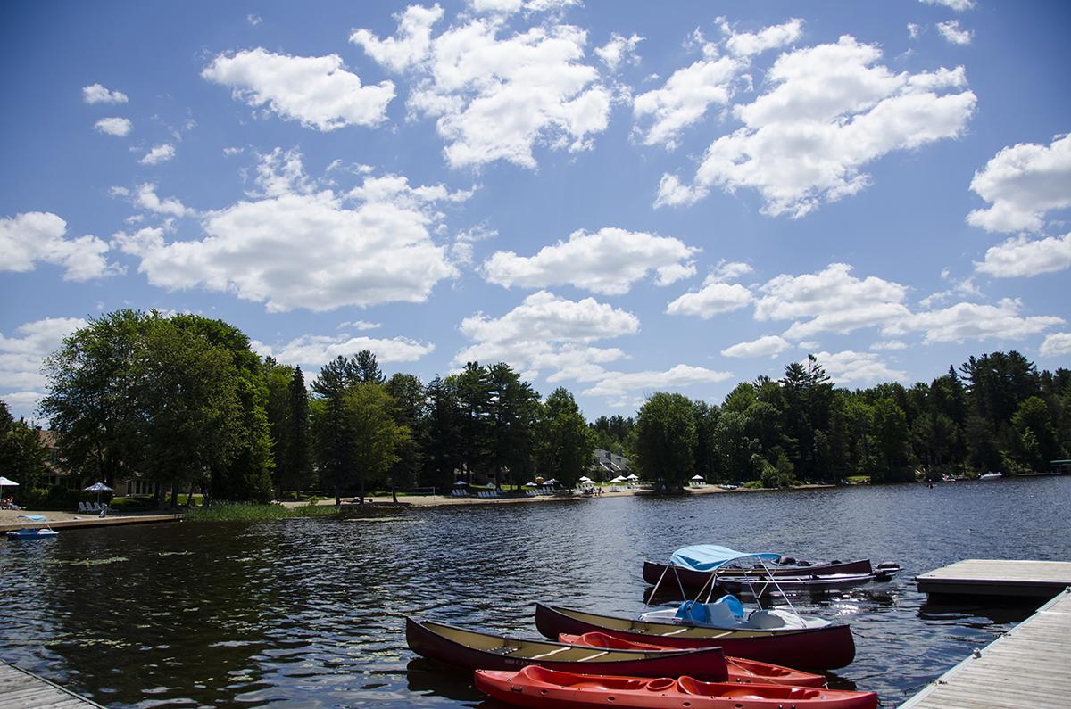 Hotel Taboo Muskoka Gravenhurst Exterior foto